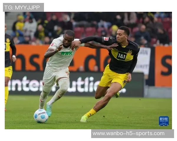 多特蒙德球迷抗议赛程不公导致与奥格斯堡比赛频繁中断